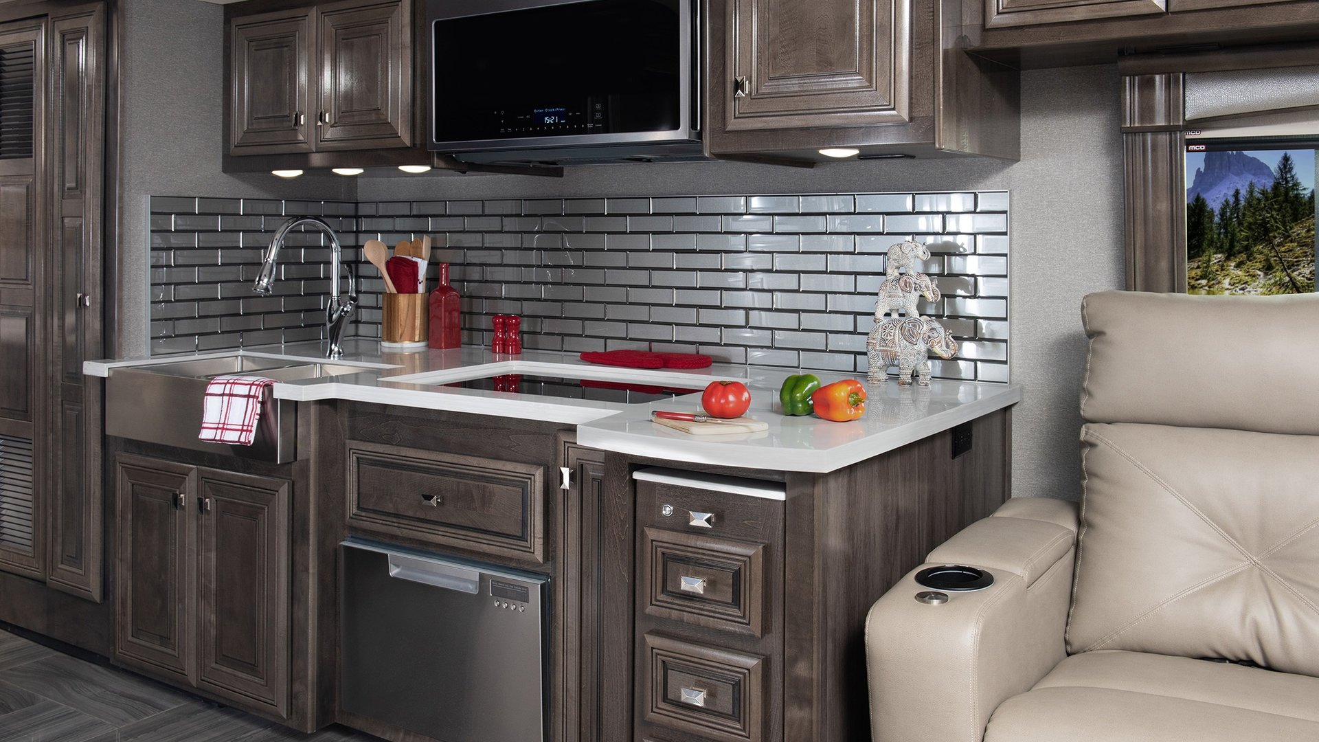 Floorplan - 40D | Decor - Celestial Grey