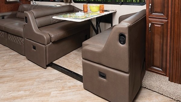 Dinette Bounder 36 FSPICE Dmocha cherry MY19 478