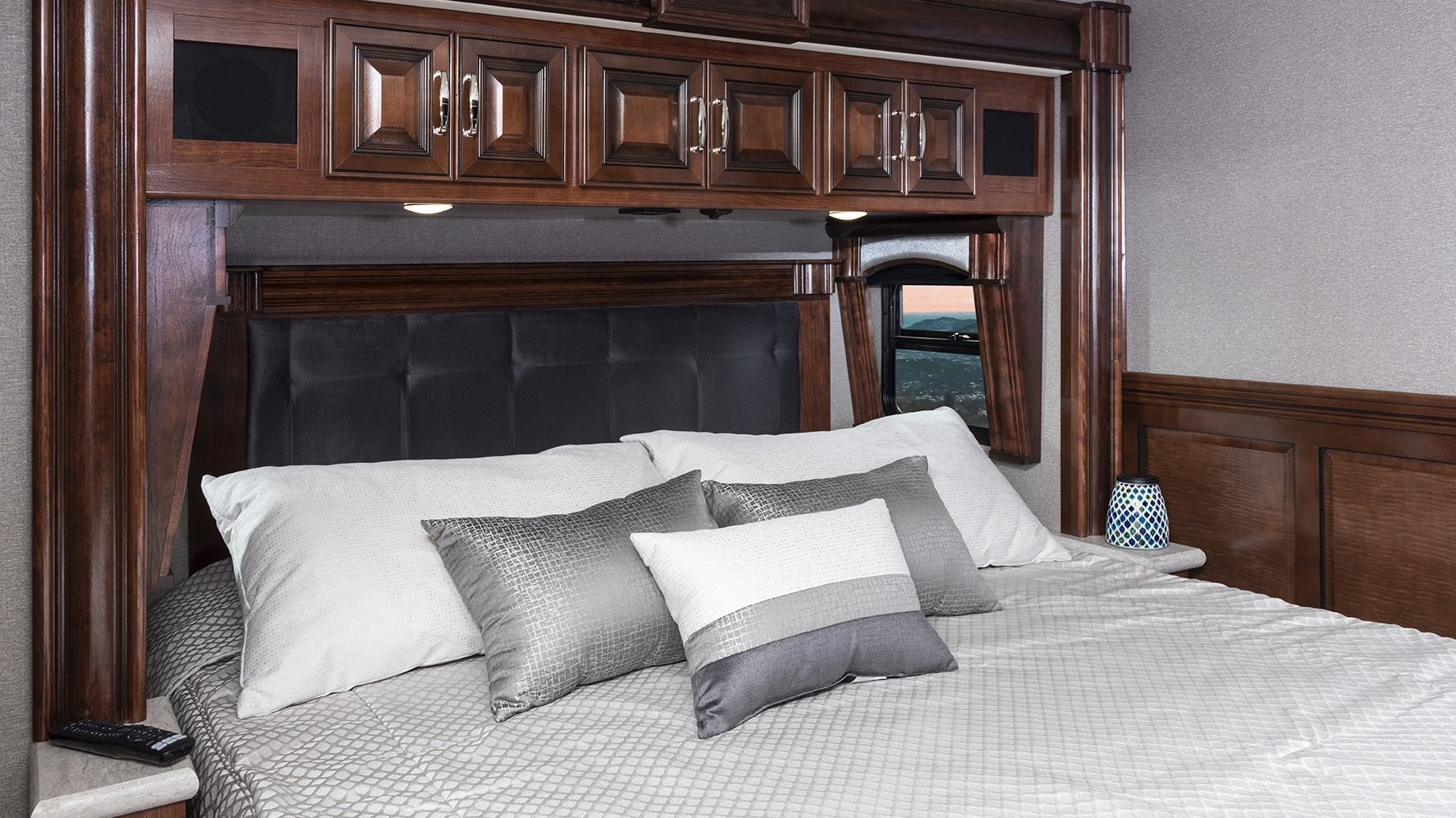 Masterbed DISC38 N cherry celegray3704
