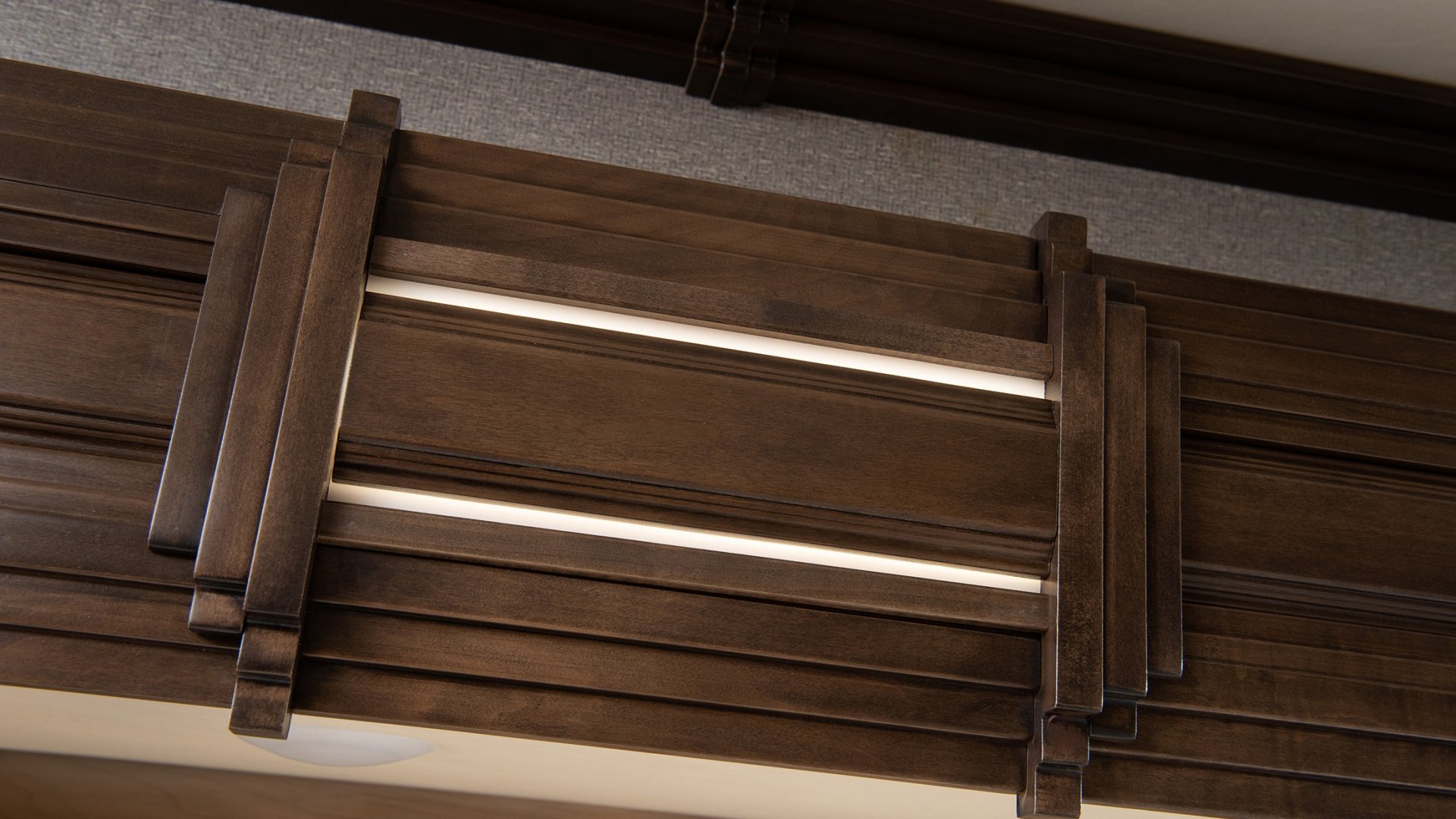 Cognac solid wood trim