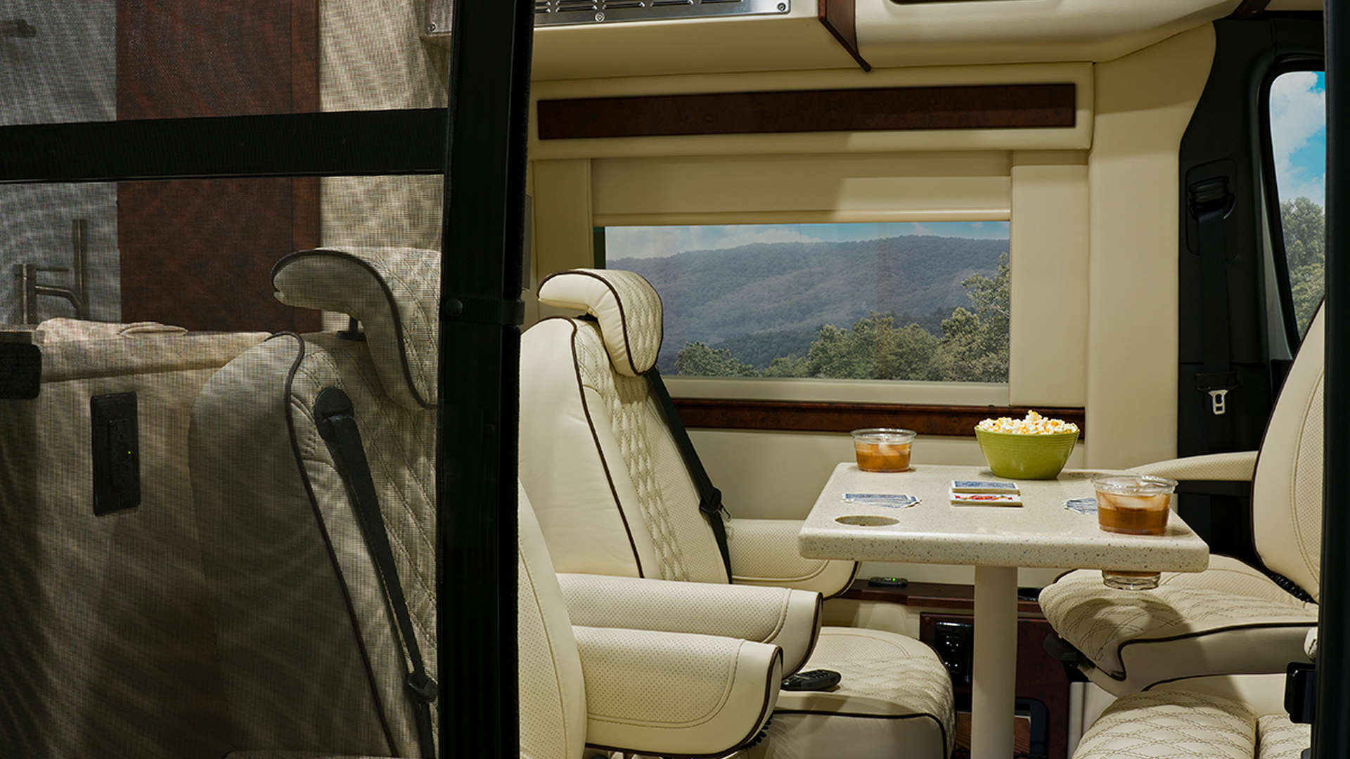 AC Patriot Side Door Screen resize