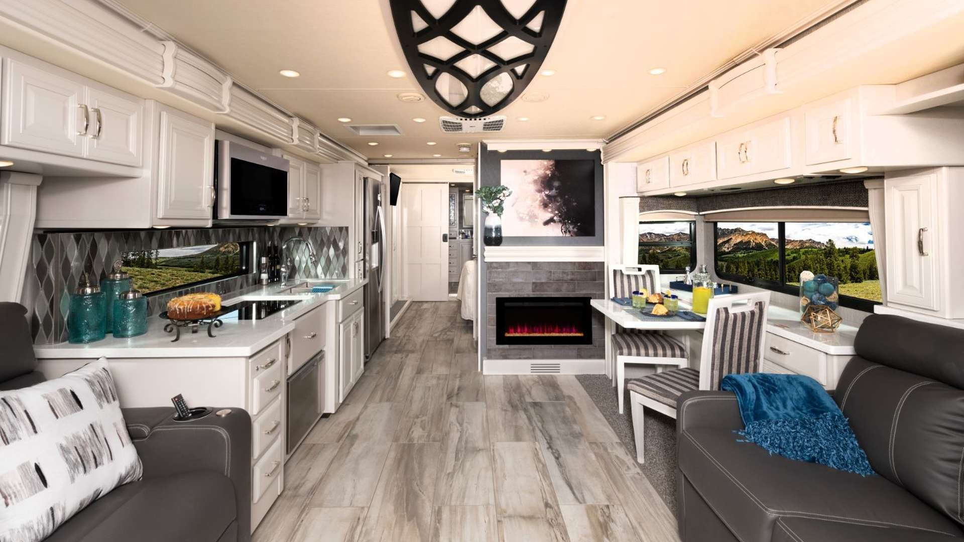 1 F2 B main ENDEAVOR38 W SAVANNA FOSSIL 8319 in