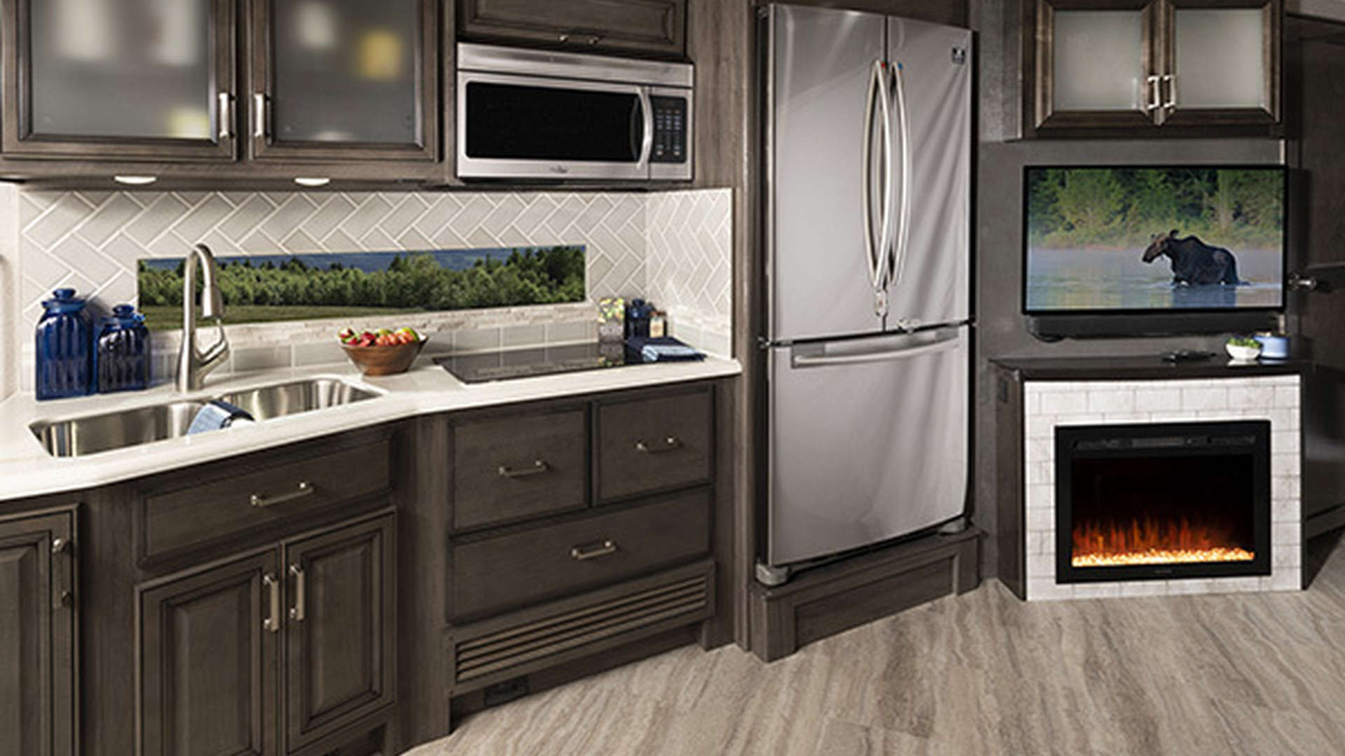 Southwind 35K Peppercorn Decor with Greystone Cabinetry
