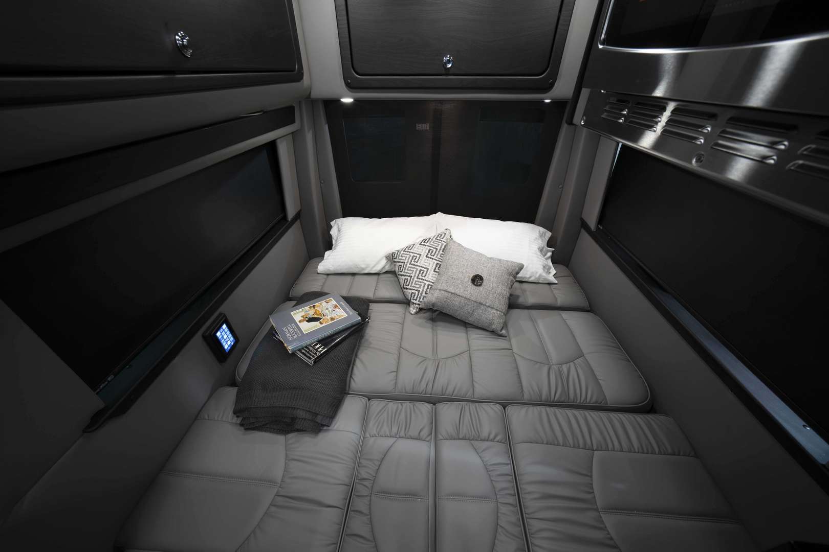 Patriot 144 Grey