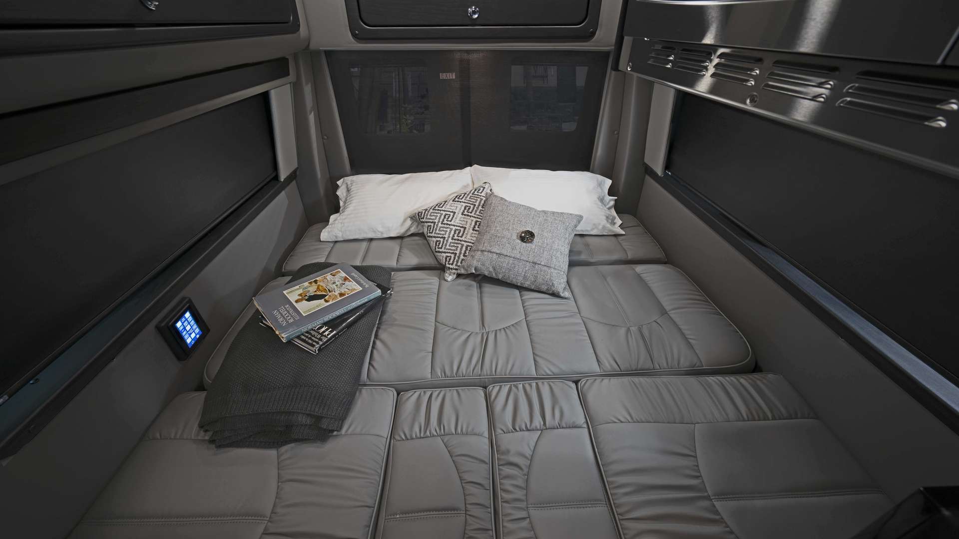 Patriot 144 Grey