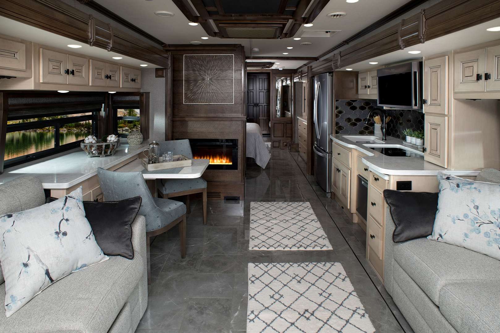 American Revolution shown in Seaglass interior decor with Vintage Linen & Congac cabinetry