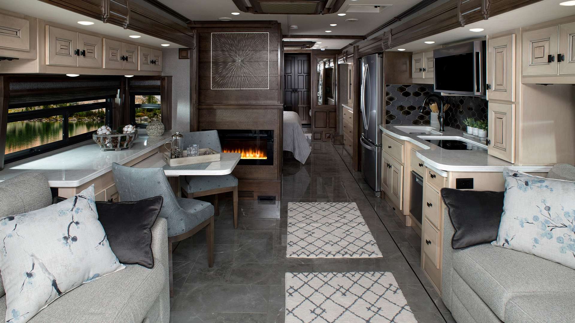 American Revolution shown in Seaglass interior decor with Vintage Linen & Congac cabinetry