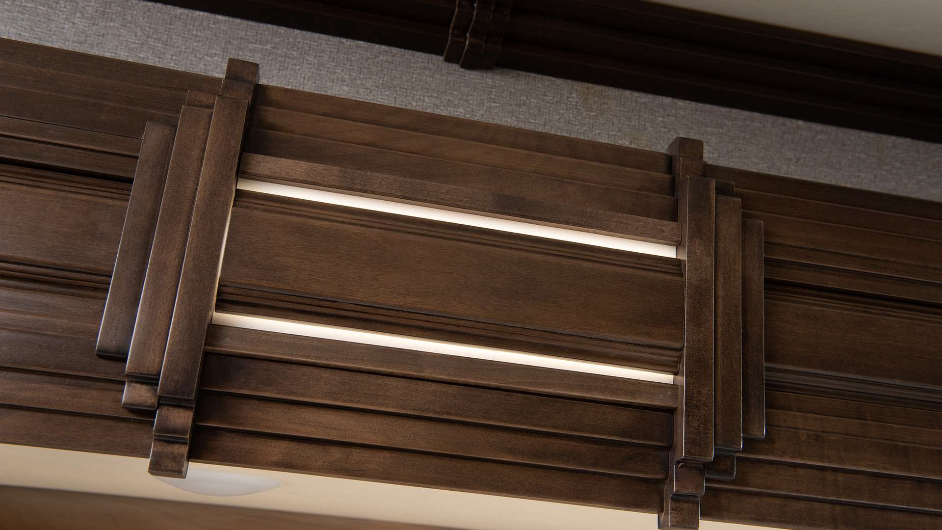 Cognac solid wood trim
